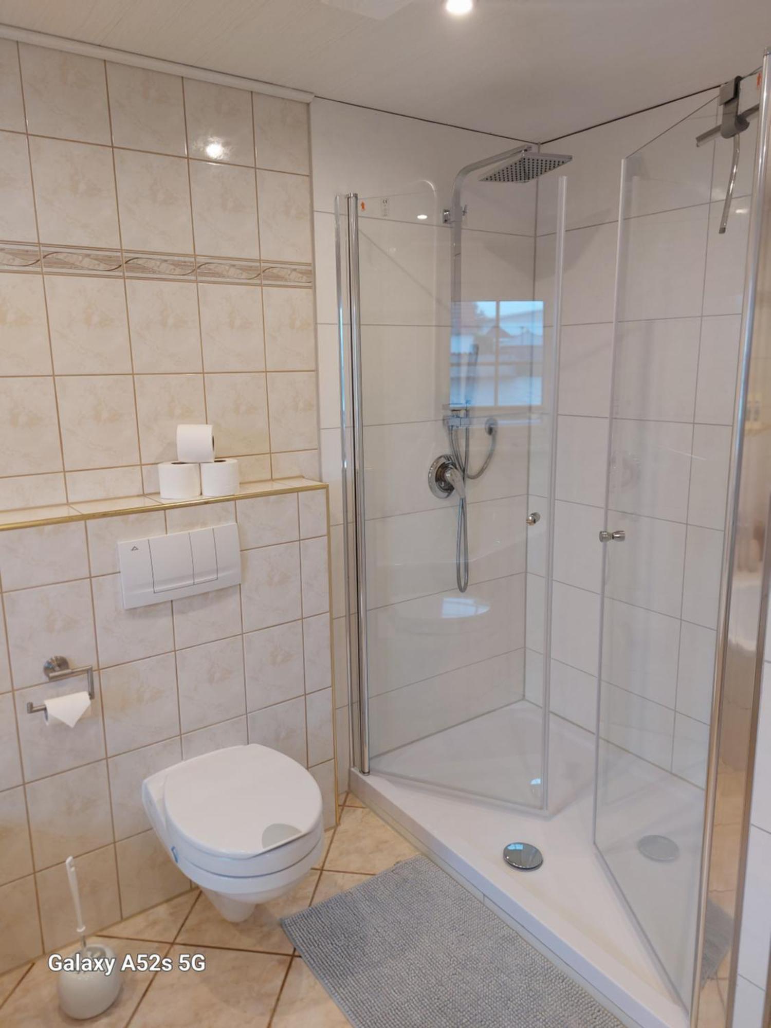 Ferienwohnung Bienwald Mit Pool Fuer 4 - 6 Personen Mit 3 Schlafzimmern Grobitz Exteriér fotografie